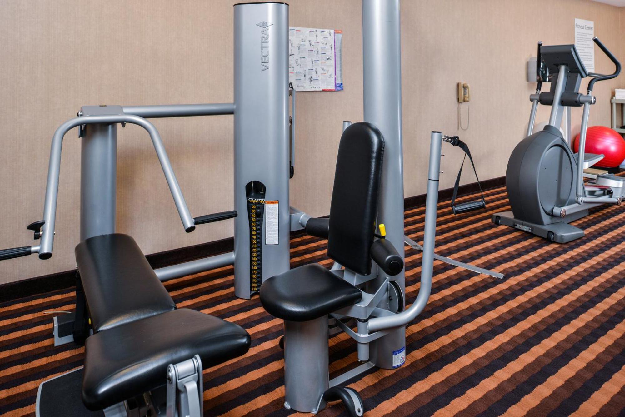 Holiday Inn Express Hotel & Suites Portland - Jantzen Beach By Ihg Kültér fotó