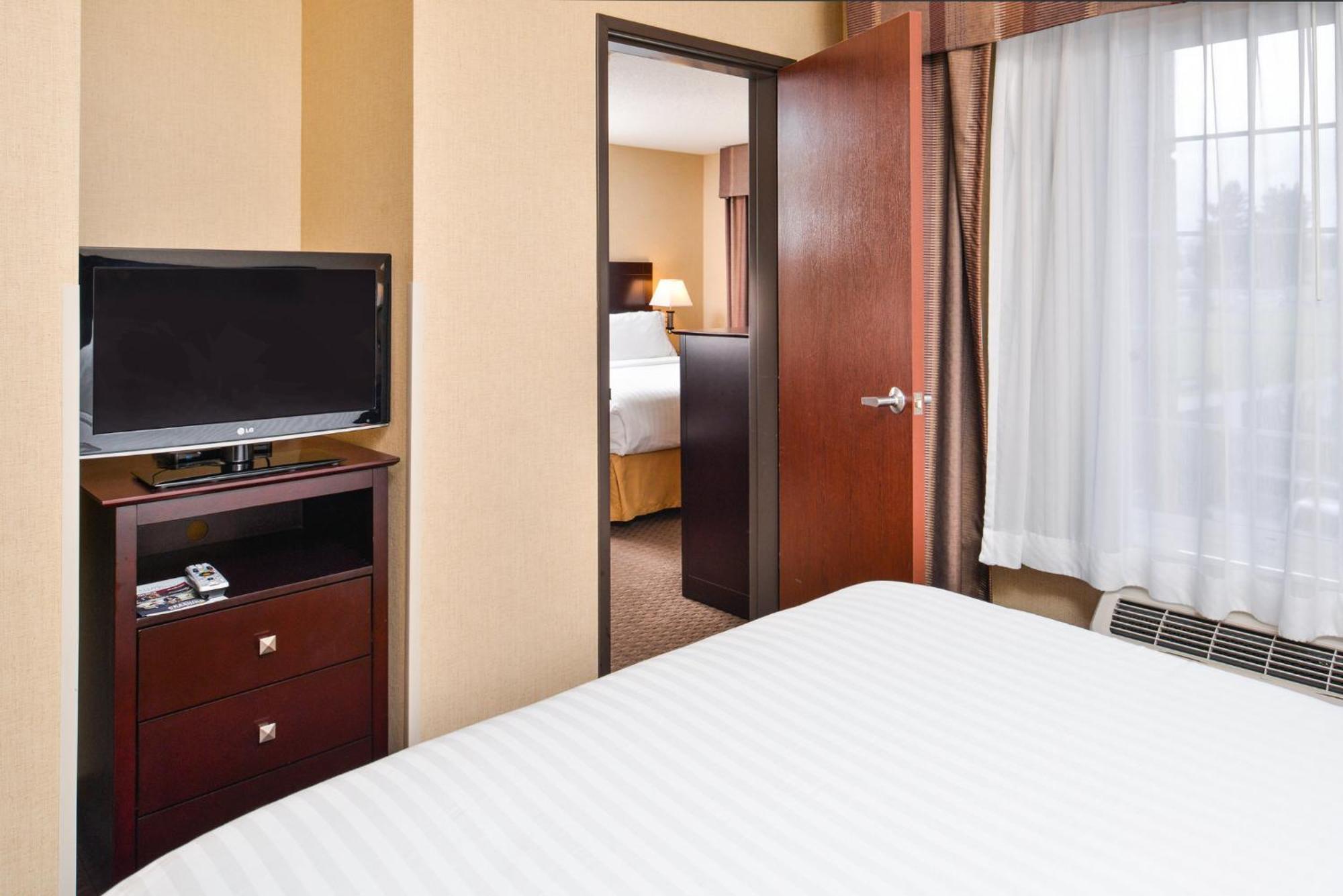 Holiday Inn Express Hotel & Suites Portland - Jantzen Beach By Ihg Kültér fotó