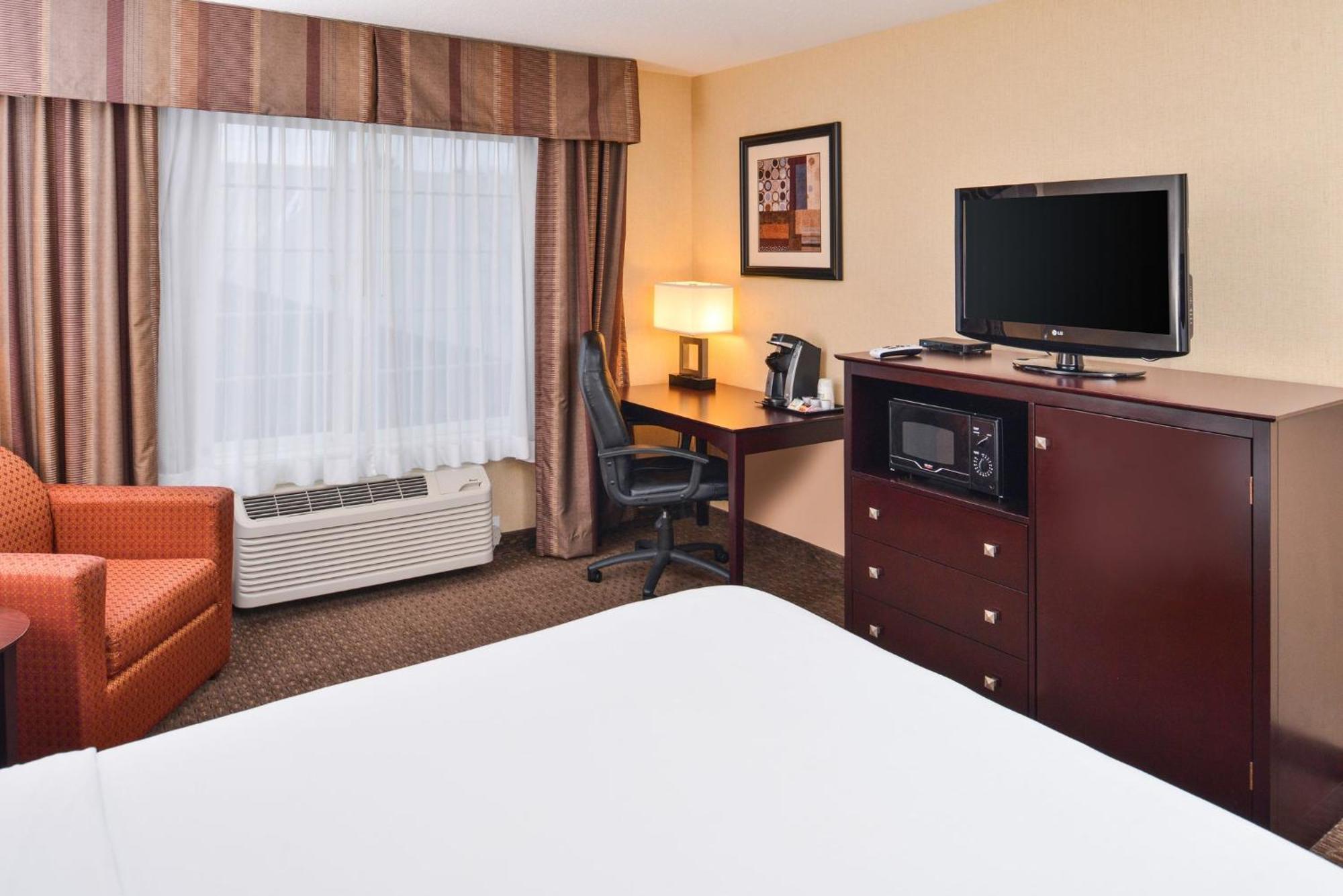 Holiday Inn Express Hotel & Suites Portland - Jantzen Beach By Ihg Kültér fotó